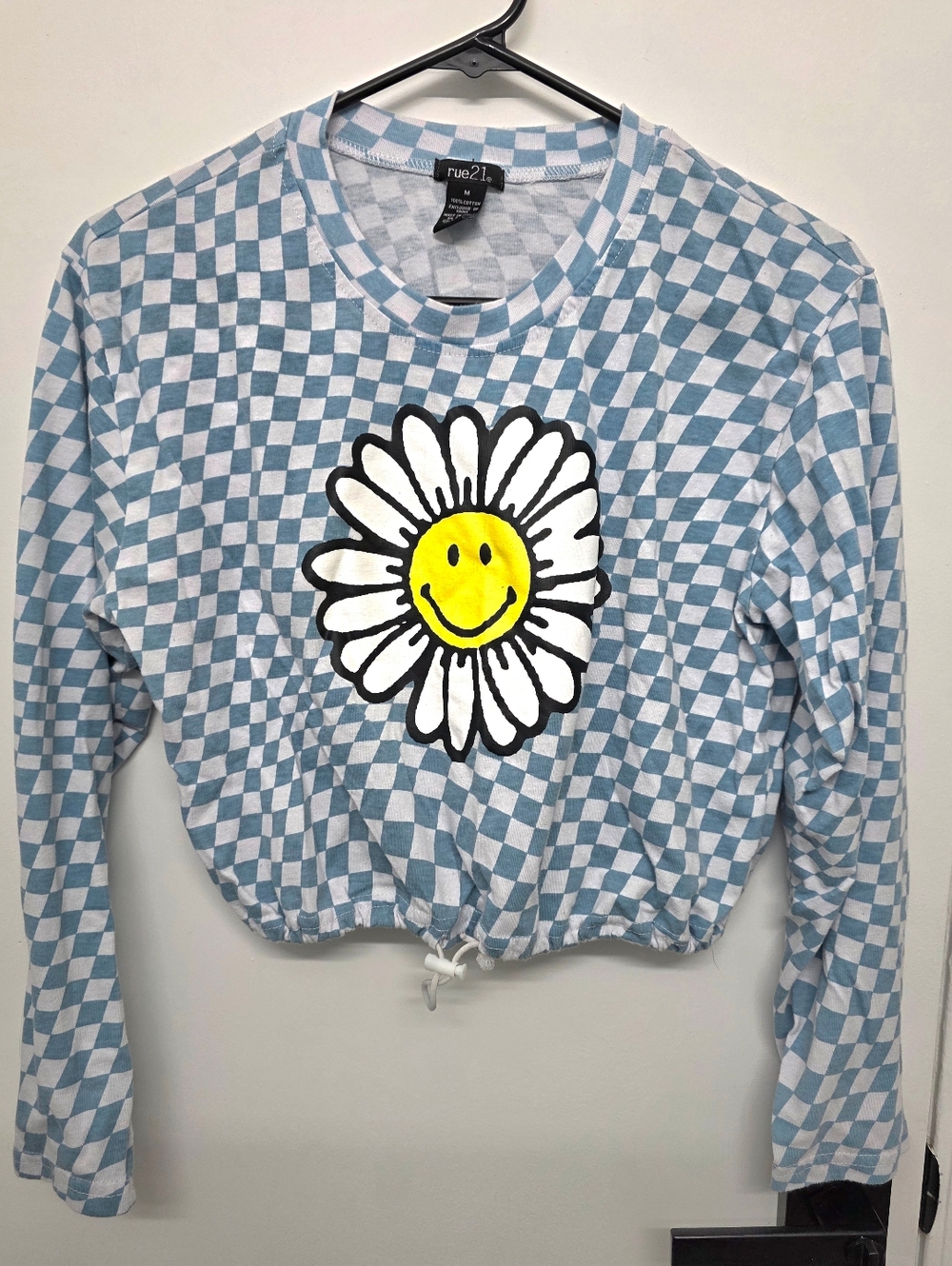 Rue21 Blue Checkered Daisy Smile Cropped Long Sleeve